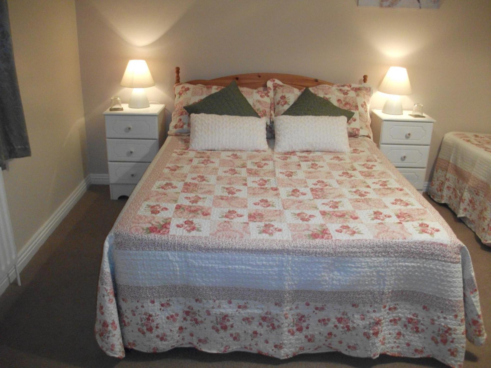 Rocksberry Bed & Breakfast Castlebar Εξωτερικό φωτογραφία
