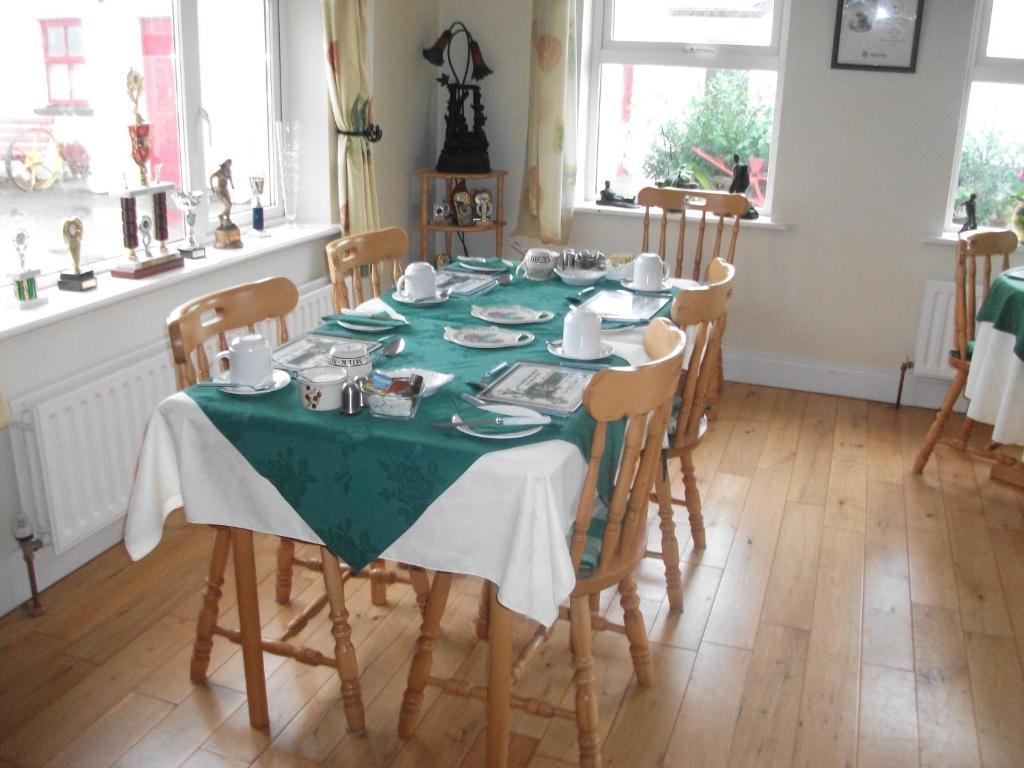 Rocksberry Bed & Breakfast Castlebar Εξωτερικό φωτογραφία