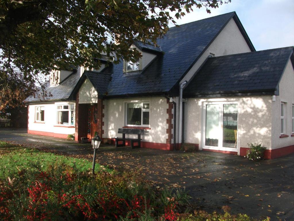 Rocksberry Bed & Breakfast Castlebar Εξωτερικό φωτογραφία